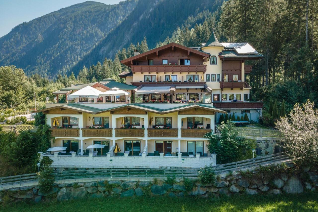 Hotel Landenhof Superior Mayrhofen Exterior foto